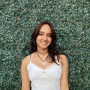 Meet your Posher, Arya